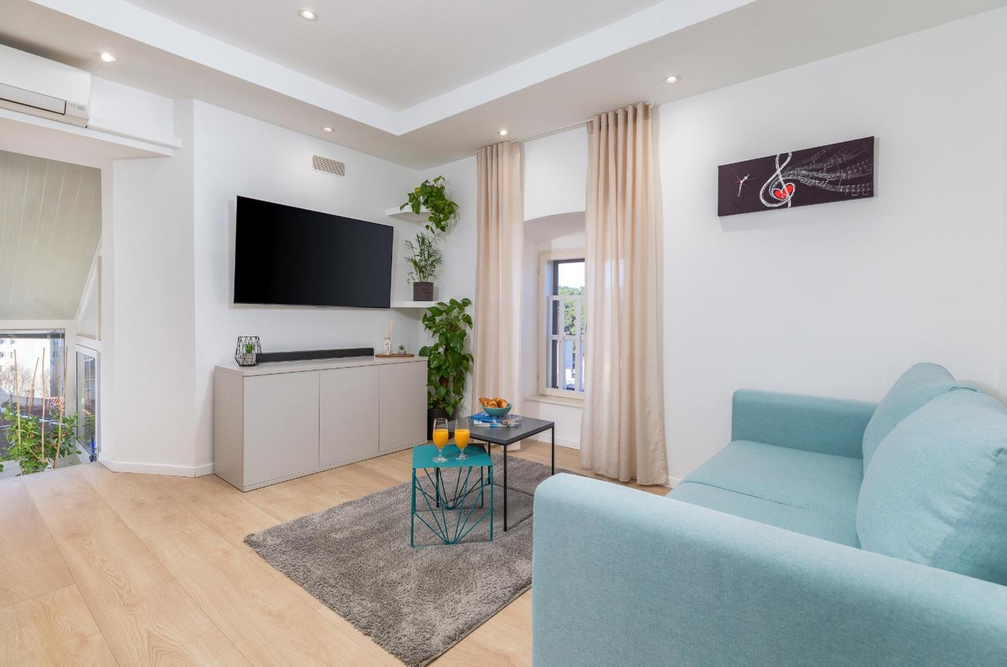 Pula Bay View Apartment ภายนอก รูปภาพ